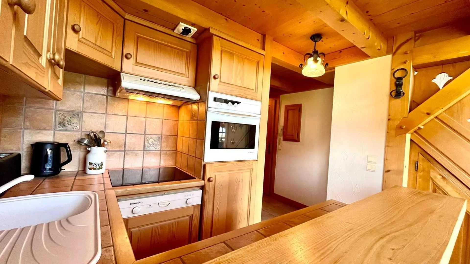 Apartment With Balcony At The Gates Of Megeve Combloux 0*,  Frankrig