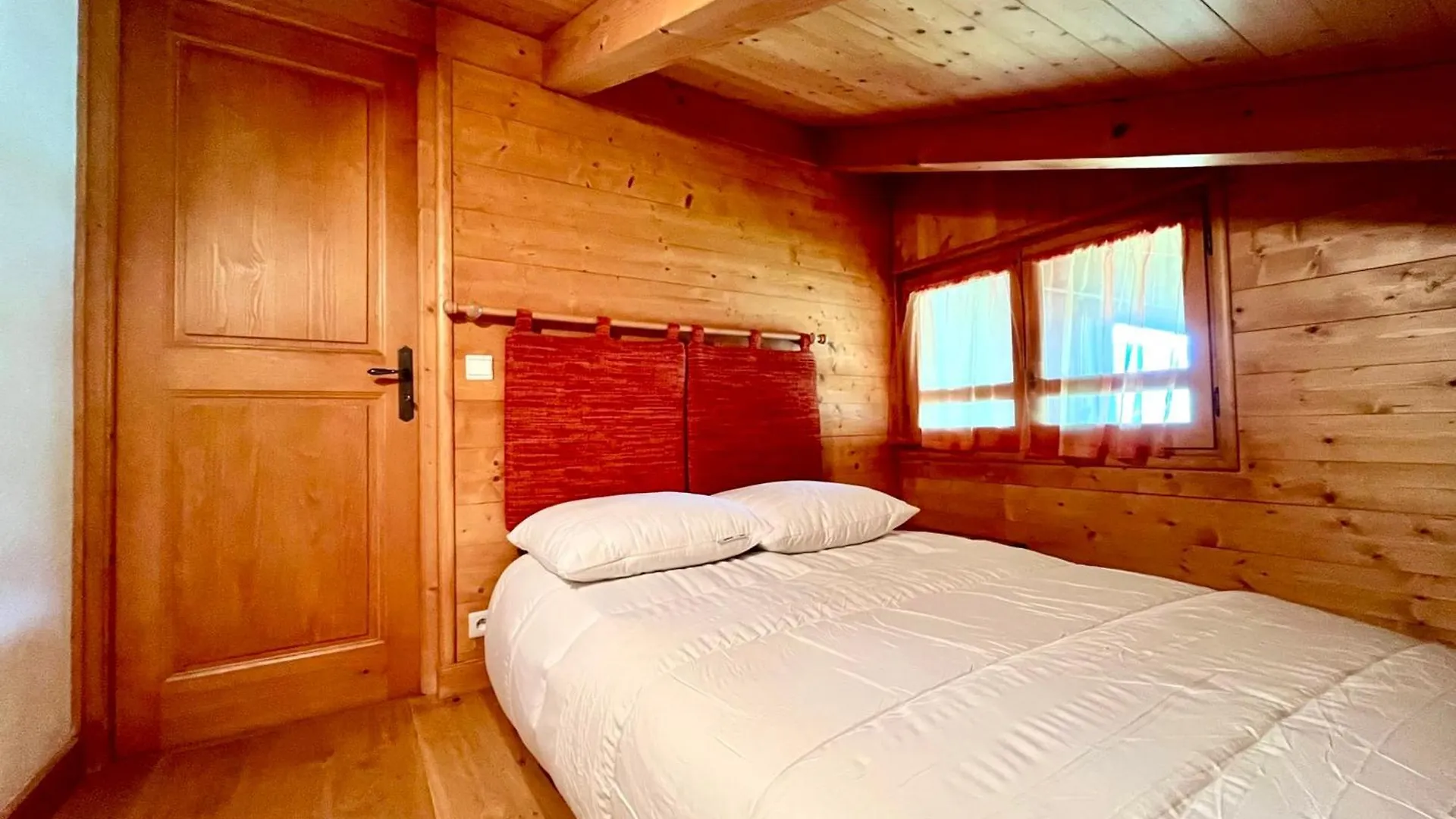Apartment With Balcony At The Gates Of Megeve Combloux